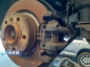 Used Rear brake calliper, right BMW 3 serie Touring (F31) 316d 2.0 16V Price € 28,00 Margin scheme offered by Auto Bek
