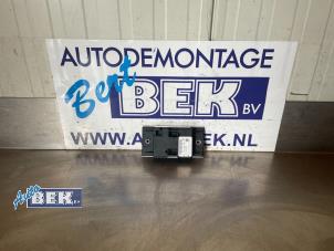 Usagé Module de chauffage de siège Mercedes CLS (C218) 63 AMG 5.5 V8 32V Prix € 50,00 Règlement à la marge proposé par Auto Bek