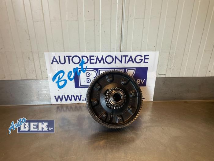 Usagé Différentiel avant Volkswagen Golf VII (AUA) 2.0 R 16V Prix € 150,00 Règlement à la marge proposé par Auto Bek
