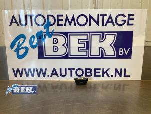 Usagé Commutateur (divers) BMW 5 serie (E60) 520d 16V Prix € 10,00 Règlement à la marge proposé par Auto Bek