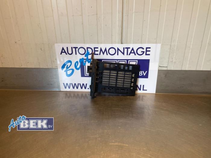 Begagnade Värmeelement Mercedes B (W246/W242) 1.8 B-180 CDI BlueEFFICIENCY 16V Pris € 32,50 Marginaltabell erbjuds av Auto Bek