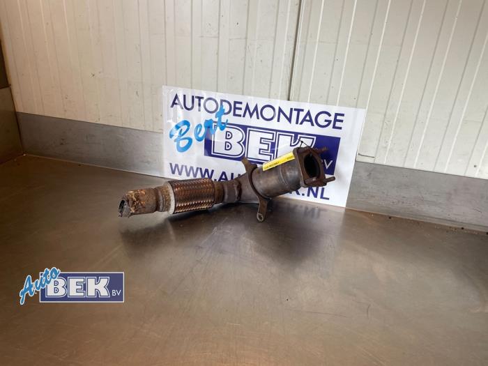 Używane Katalizator Volkswagen Golf V (1K1) 1.4 16V Cena € 50,00 Procedura marży oferowane przez Auto Bek