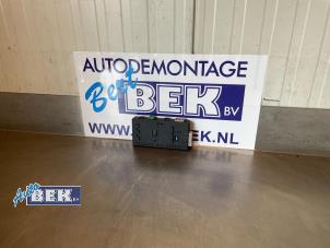 Usagé Module (divers) Ford C-Max (DXA) 1.6 Ti-VCT 16V Prix € 55,00 Règlement à la marge proposé par Auto Bek