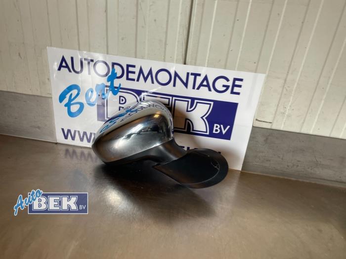Wing mirror, right from a Fiat 500 (312) 1.2 69 2010