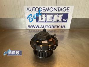 Used Heating and ventilation fan motor Volkswagen Caddy Combi IV 2.0 TDI 102 Price € 59,99 Margin scheme offered by Auto Bek