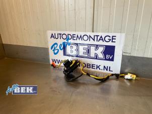 Usagé Rouleau airbag Subaru Outback (BP) 2.5 16V Prix € 35,00 Règlement à la marge proposé par Auto Bek