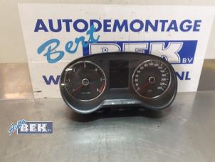 Used Instrument panel Volkswagen Polo V (6R) 1.6 TDI 16V 105 Price € 94,00 Margin scheme offered by Auto Bek
