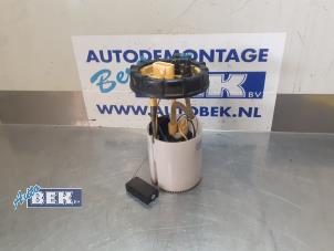Used Electric fuel pump Volkswagen Polo V (6R) 1.6 TDI 16V 105 Price € 20,00 Margin scheme offered by Auto Bek