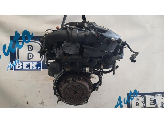 Engine from a Peugeot 208 I (CA/CC/CK/CL) 1.4 HDi 2012