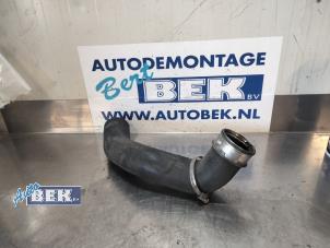 Used Turbo hose Mercedes R (W251) 3.0 320 CDI 24V 4-Matic Price on request offered by Auto Bek