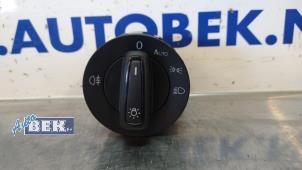 Gebrauchte Licht Schalter Volkswagen Polo VI (AW1) 1.0 TSI 12V Preis € 20,00 Margenregelung angeboten von Auto Bek
