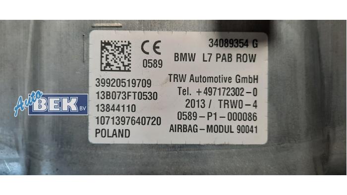 Airbag droite (tableau de bord) d'un BMW 3 serie Touring (F31) 316d 2.0 16V 2013