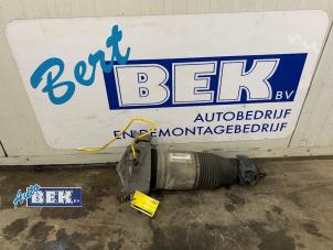 Used Rear shock absorber rod, right Porsche Cayenne (9PA) 4.5 S V8 32V Price € 199,99 Margin scheme offered by Auto Bek