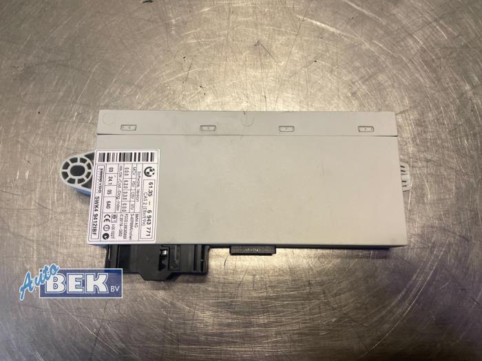 Gebrauchte Steuergerät Body Control BMW 3 serie (E90) 325i 24V Preis € 49,99 Margenregelung angeboten von Auto Bek