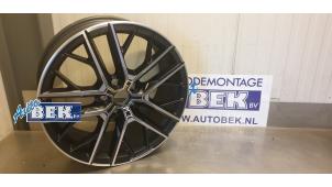 New Wheel BMW 1 serie (F40) 120i 2.0 TwinPower 16V Price € 726,00 Inclusive VAT offered by Auto Bek