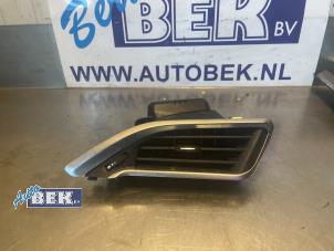 Used Dashboard vent Peugeot 2008 (CU) 1.6 HDiF 16V Price € 30,00 Margin scheme offered by Auto Bek