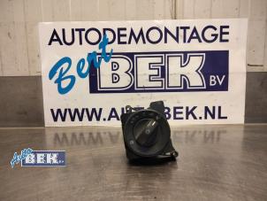 Used Light switch Mercedes Sprinter 3t (906.61) 210 CDI 16V Price € 15,00 Margin scheme offered by Auto Bek
