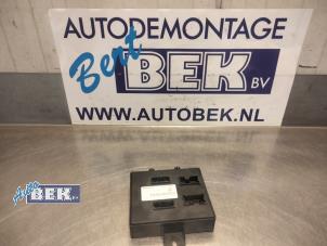 Used Central door locking module Renault Clio IV (5R) 1.5 Energy dCi 90 FAP Price € 60,00 Margin scheme offered by Auto Bek