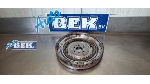 Used Dual mass flywheel Volkswagen Golf VII (AUA) 1.4 TSI 16V Price on request offered by Auto Bek