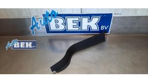 Used A-pillar cover, right Volkswagen Golf VII (AUA) 2.0 GTD 16V Price € 8,00 Margin scheme offered by Auto Bek