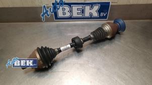 Used Front drive shaft, right Volkswagen Tiguan Price € 125,00 Margin scheme offered by Auto Bek