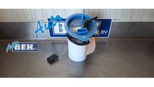 Used Electric fuel pump Volkswagen Golf VII (AUA) 1.2 TSI 16V Price € 35,00 Margin scheme offered by Auto Bek