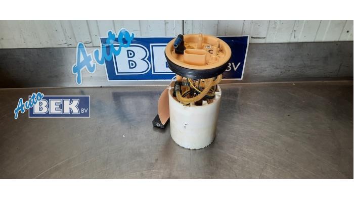 Usagé Pompe à carburant Volkswagen Polo V (6R) 1.4 TDI 12V 75 Prix € 39,95 Règlement à la marge proposé par Auto Bek