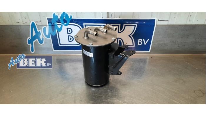 Used Fuel filter Skoda Octavia (5EAA) 2.0 TDI 16V Price € 40,00 Margin scheme offered by Auto Bek