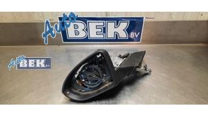 Used Wing mirror, left Volkswagen Golf VII (AUA) Price on request offered by Auto Bek