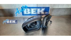 Usagé Rétroviseur gauche Volkswagen Up! (121) 1.0 12V 75 Prix sur demande proposé par Auto Bek
