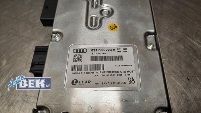 Wzmacniacz radiowy z Audi A5 2016