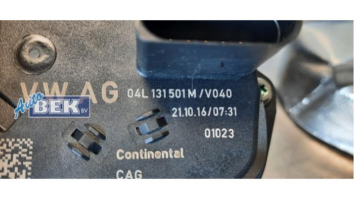EGR valve from a Audi A3 (8V1/8VK) 1.6 TDI 16V 2017