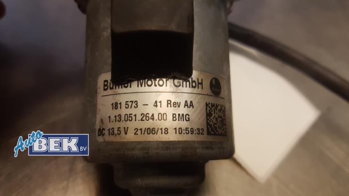 Bomba de vacío de servofreno de un Volkswagen Golf VII (AUA) 1.0 TSI 12V BlueMotion 2017