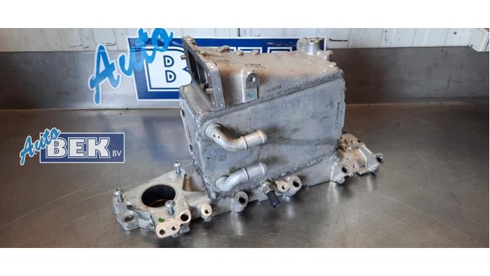 Używane Kolektor dolotowy Volkswagen Golf VII (AUA) 1.6 TDI BlueMotion 16V Cena € 140,00 Procedura marży oferowane przez Auto Bek