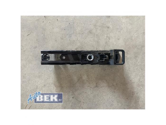 Divers Volkswagen Passat (3G2), 2014 / 2024 1.6 TDI 16V, Berline, 4 portes, Diesel, 1.598cc, 88kW (120pk), FWD, DCXA; DCZA, 2014-08 / 2020-11 (Occasion)
