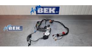 Usados Mazo de cables Volkswagen Transporter/Caravelle T6 2.0 TSI 4Motion Precio de solicitud ofrecido por Auto Bek