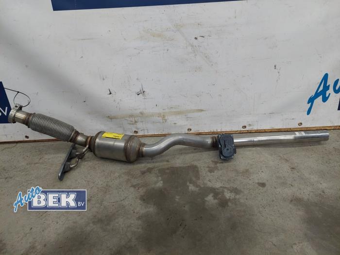 Used Front pipe + catalyst Volkswagen Touran (5T1) 1.6 TDI SCR BlueMotion Technology Price € 249,95 Margin scheme offered by Auto Bek