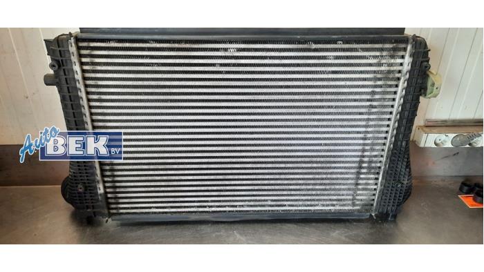 Usados Intercooler Volkswagen Scirocco (137/13AD) 1.4 TSI 122 16V Precio € 40,00 Norma de margen ofrecido por Auto Bek