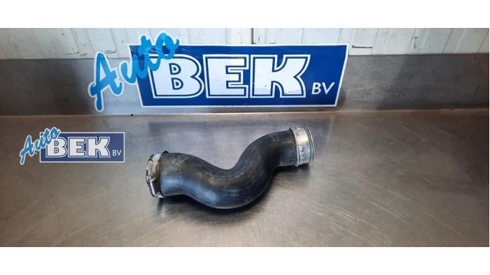 Usagé Tuyau intercooler Volkswagen Beetle (16AB) 2.0 TSI 16V Prix € 14,00 Règlement à la marge proposé par Auto Bek