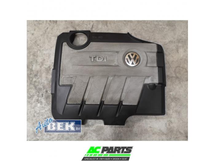Used Engine cover Volkswagen Passat (3C2) 2.0 TDI 16V 140 Price € 25,00 Margin scheme offered by Auto Bek