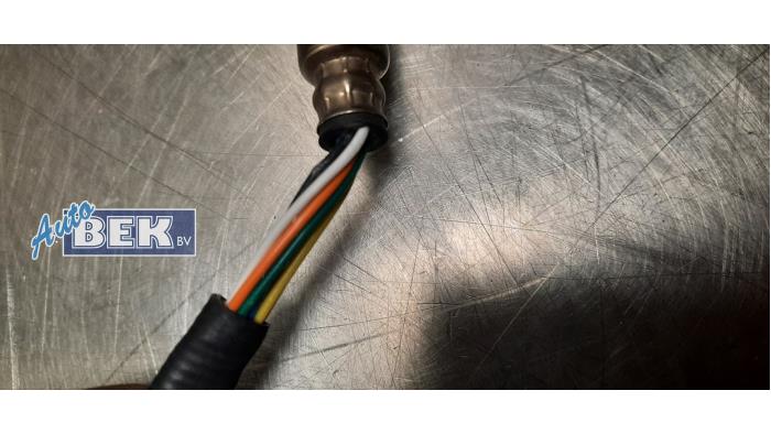 Lambda probe from a Audi A4 (B9) 2.0 TDI 16V Quattro 2015