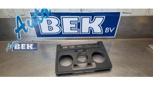 Used Dashboard decoration strip Volkswagen Beetle (16AB) 1.2 TSI 16V Price on request offered by Auto Bek