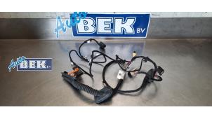 Usados Mazo de cables Volkswagen Up! (121) 1.0 12V 60 Precio de solicitud ofrecido por Auto Bek