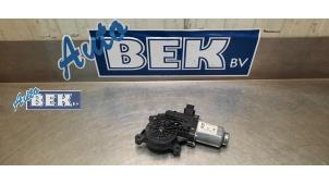 Usados Motor de ventanilla de puerta Volkswagen Beetle (16AB) 1.4 TSI 160 16V Precio de solicitud ofrecido por Auto Bek