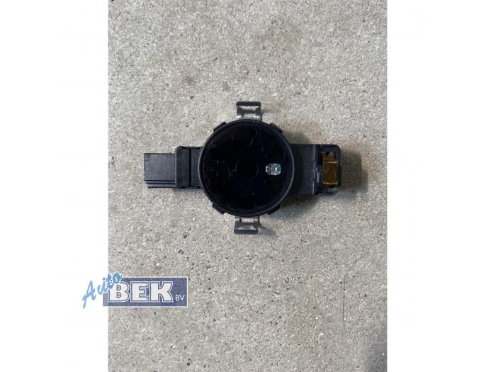 Begagnade Regnsensor Audi Q5 (8RB) 2.0 TDI 16V Quattro Pris € 54,99 Marginaltabell erbjuds av Auto Bek