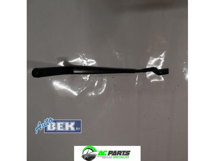 Begagnade Diverse Volkswagen Beetle (16AB) 1.2 TSI 16V Pris € 14,95 Marginaltabell erbjuds av Auto Bek