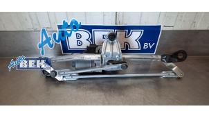 Used Wiper motor + mechanism Audi A3 Sportback (8YA) 1.5 35 TFSI 16V Price on request offered by Auto Bek