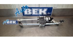 Used Wiper motor + mechanism Volkswagen Polo VI (AW1) 1.0 12V BlueMotion Technology Price on request offered by Auto Bek