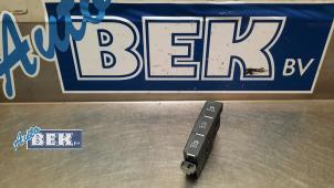 Usados Interruptor (varios) Volkswagen Golf VII (AUA) Precio € 16,95 Norma de margen ofrecido por Auto Bek