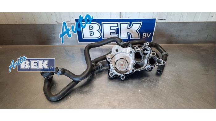Gebrauchte Wasserpumpe Volkswagen Caddy Alltrack Combi 1.2 TSI 16V Preis € 49,99 Margenregelung angeboten von Auto Bek